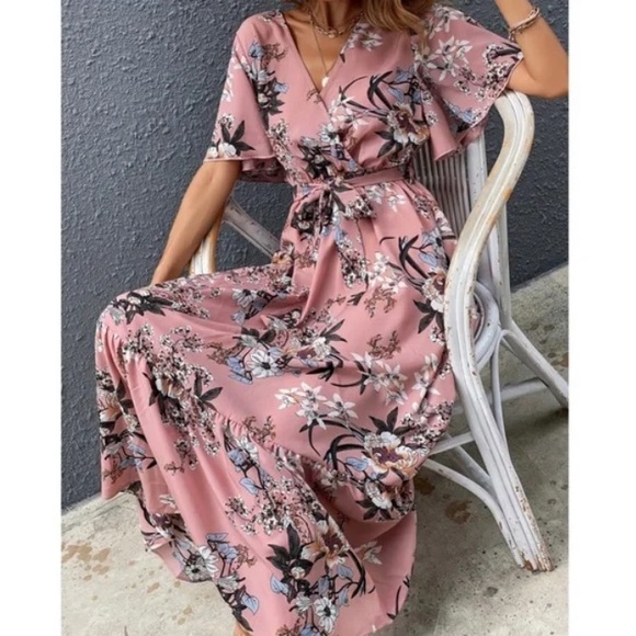 Boho Pink Floral Print Butterly Sleeve Belted Maxi Dress - Picture 2 of 4